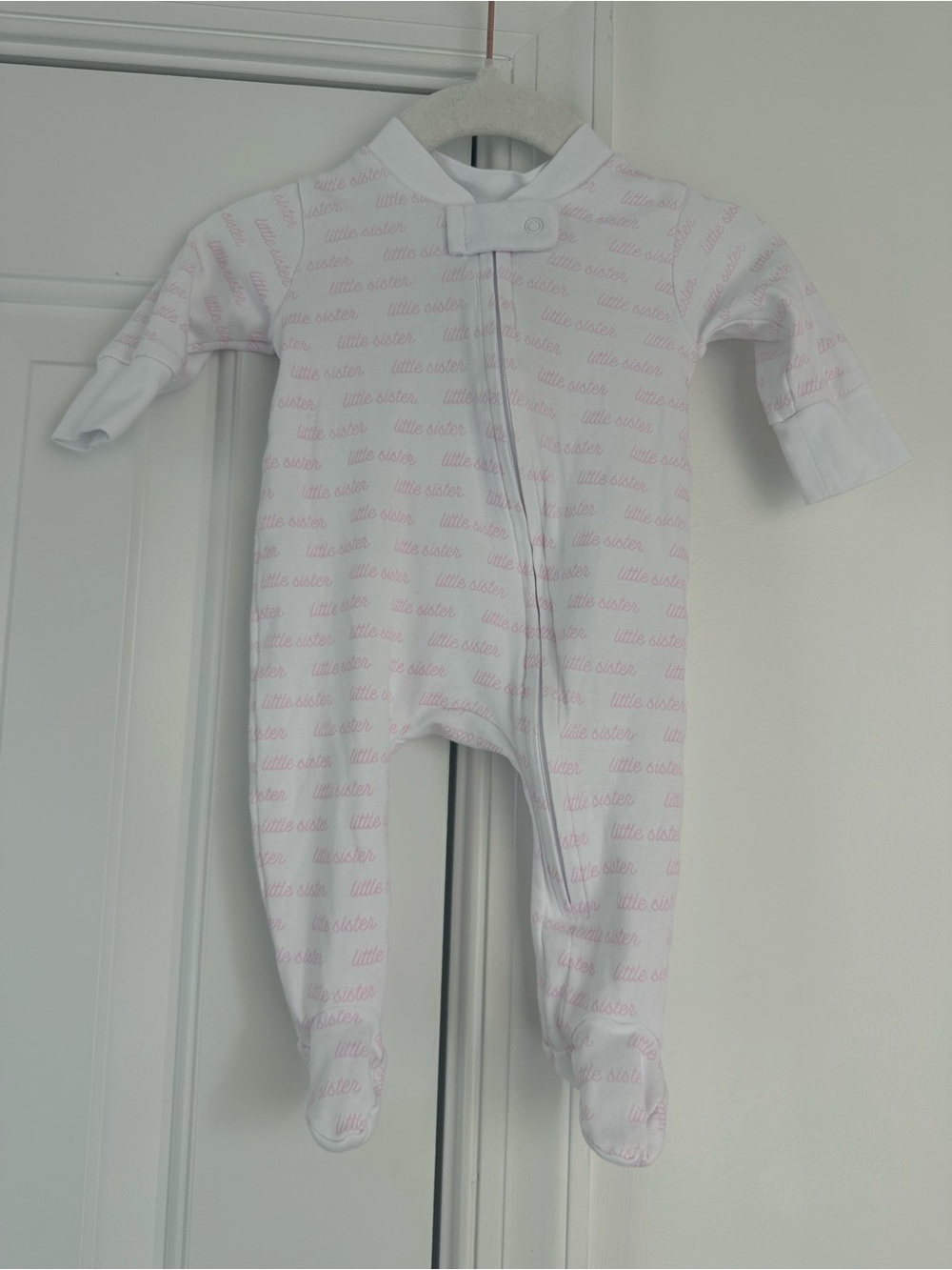 Magnolia baby little sister sleeper NB EUC